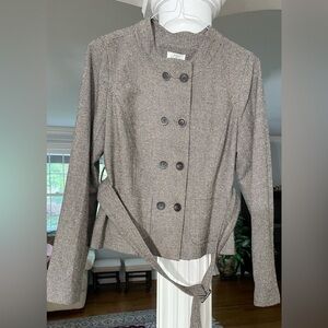 Ann Tylor -Loft women’s Brownish Tweed Double Breasted with belt Blazer size 10